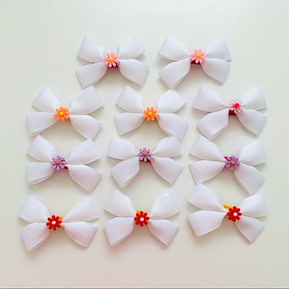 White Hair Bows Kids Grosgrain Finish Set of 2 - Picture 1 of 6